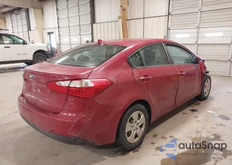 2016 Kia Forte Lx z USA, uszkodzony, nr VIN KNAFK4A63G5612296